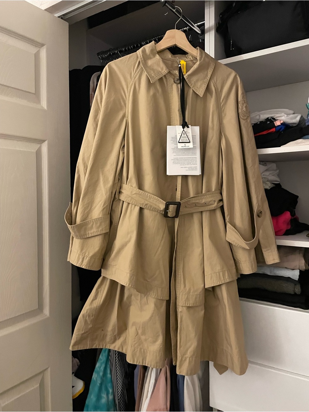 New Moncler Women’s Beige Trench Coat with Belt - Size 2 Dungeness Ling Coat